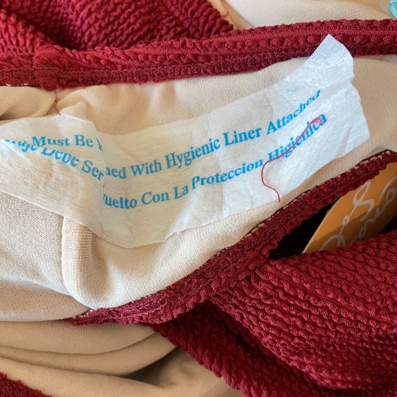 NWT Kona Sol Women's Pucker Square Neck Medium Coverage One Piece Swimsuit szXL - Picture 8 of 8